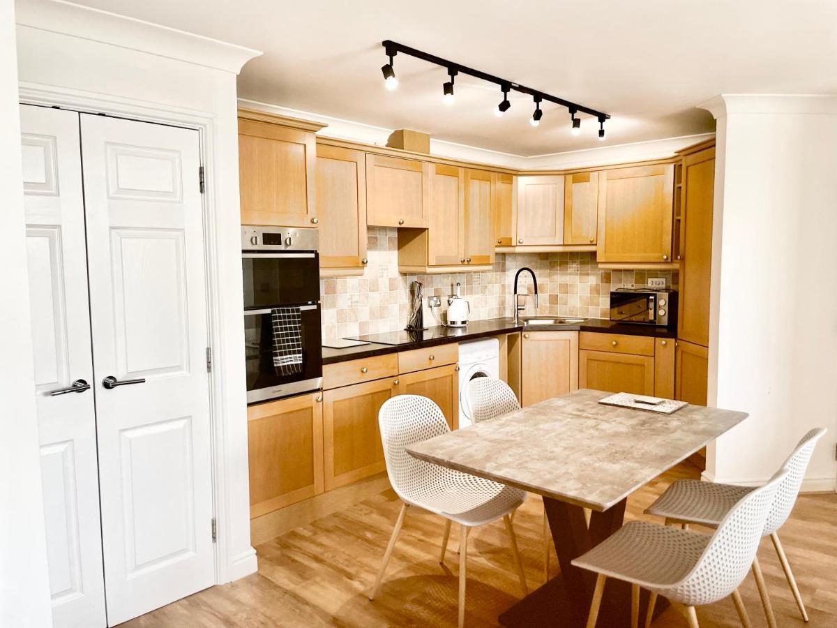 Pochin House Collections *